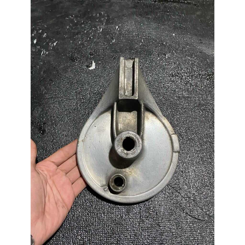 tutup tromol belakang megapro hiu lama old original copotan