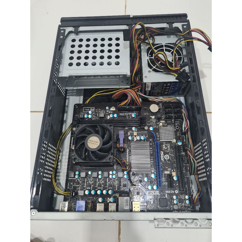 PC CPU Komputer Rakitan MSI AMD