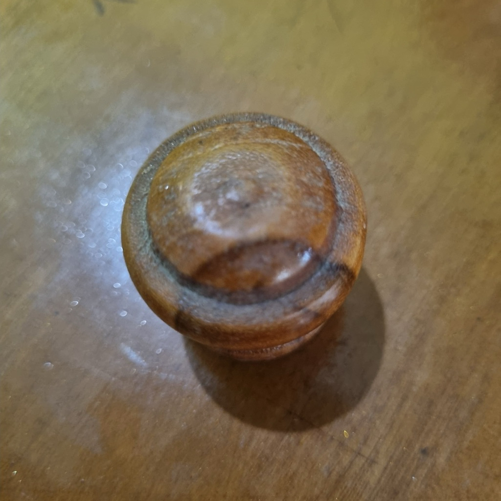 Tarikan Laci Bulat Lemari Pegangan Pintu Laci Kayu Rak Coklat