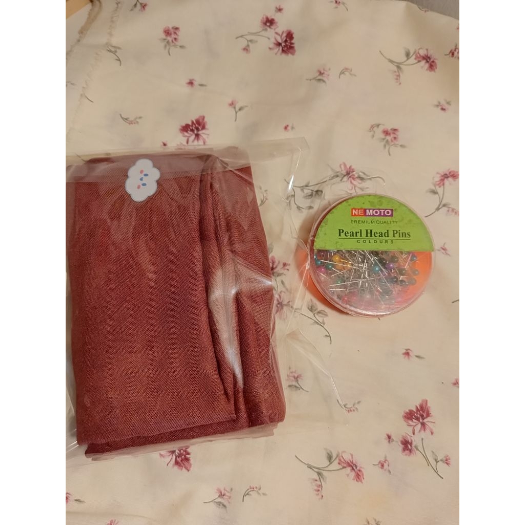 Preloved Hijab Segiempat Paris Jadul  Mauve + Jarum Pentul