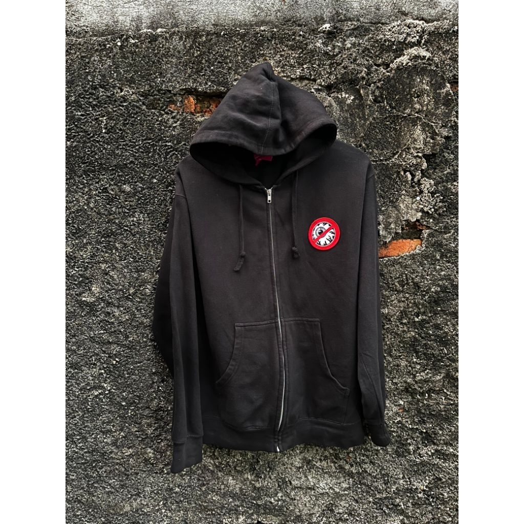MNWKA (mishka) zip-hoodie preloved (M fit to L)