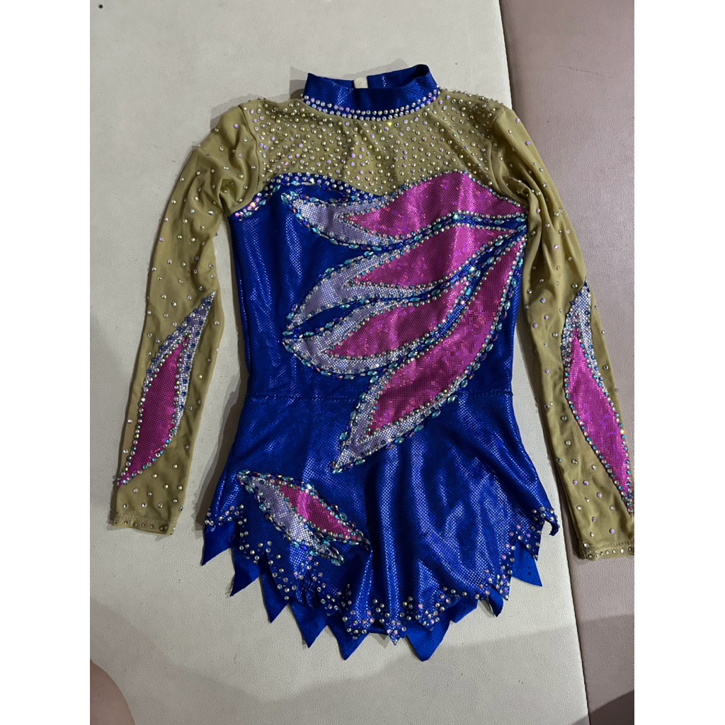 preloved ice skating costume dress figure skating kostum skating bekas