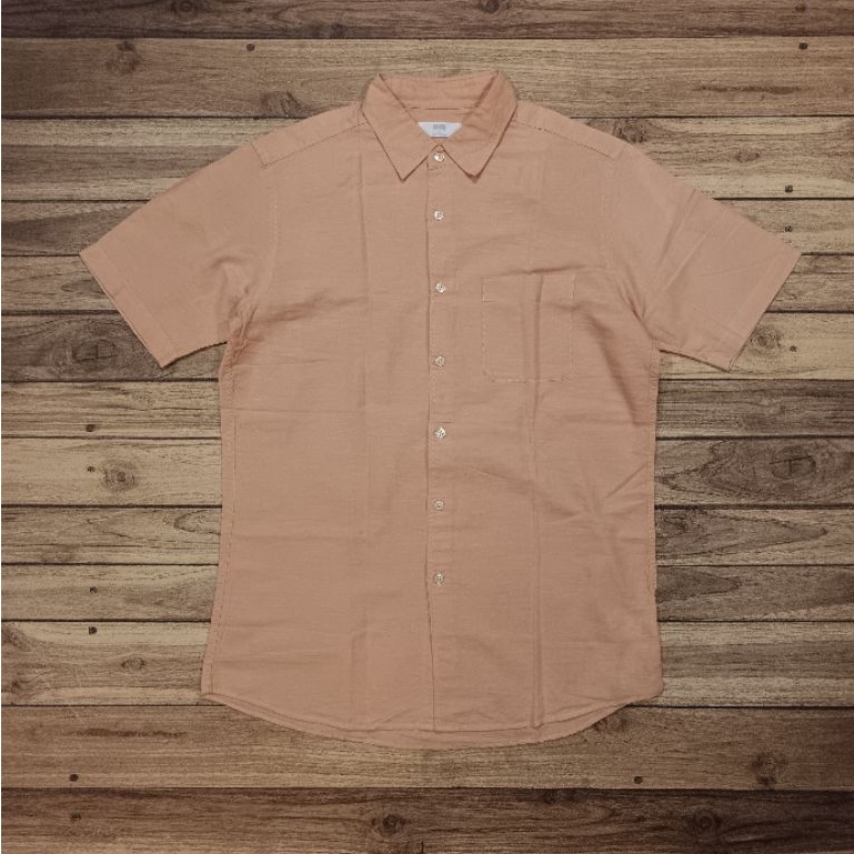 (Preloved) Kemeja Pria Linen Uniklo Lengan Pendek | Size L