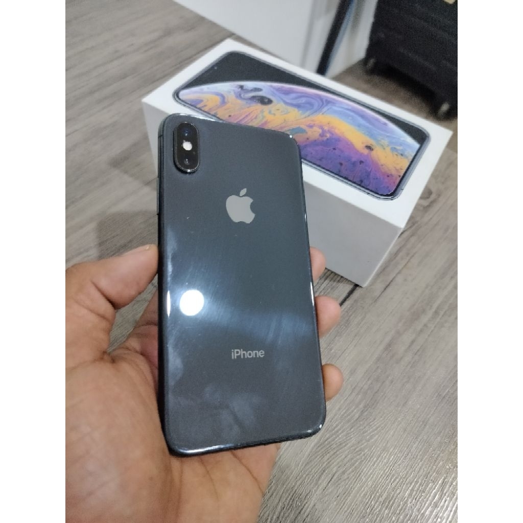 IPHONE XS 64GB
