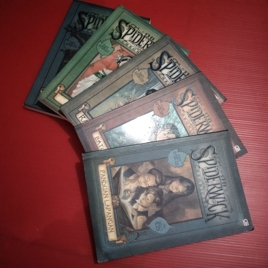 THE SPIDERWICK CHRONICLES