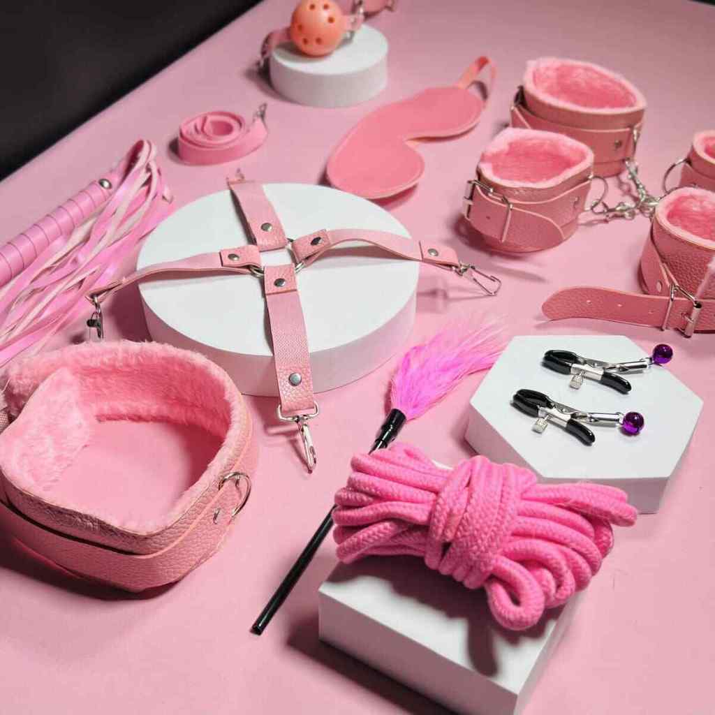 Set Tali Borgol Pengikat Kaki Dan Tangan Lingerie Handcuff Tali Ikat 10Pcs