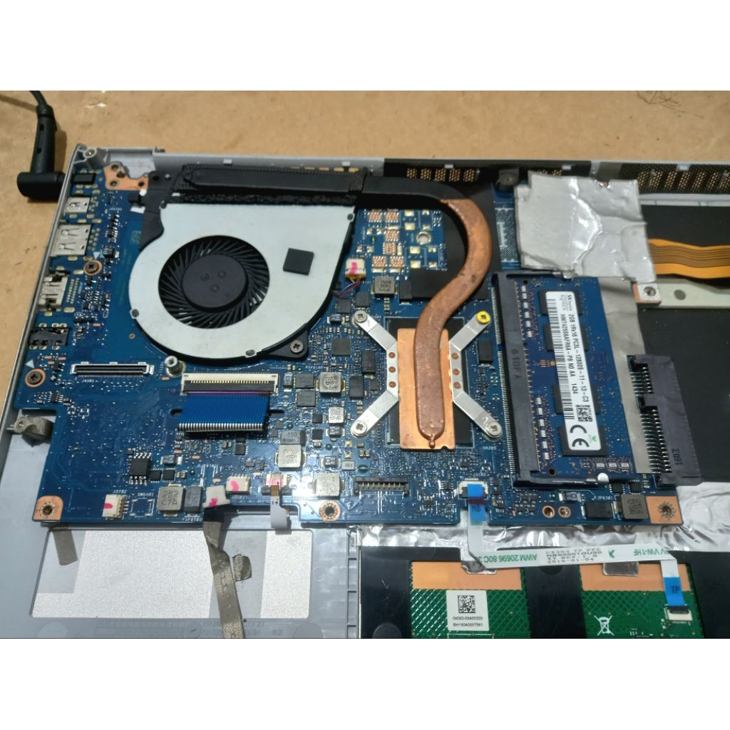 bahan mainboard asus ux303u core i5 gen-6