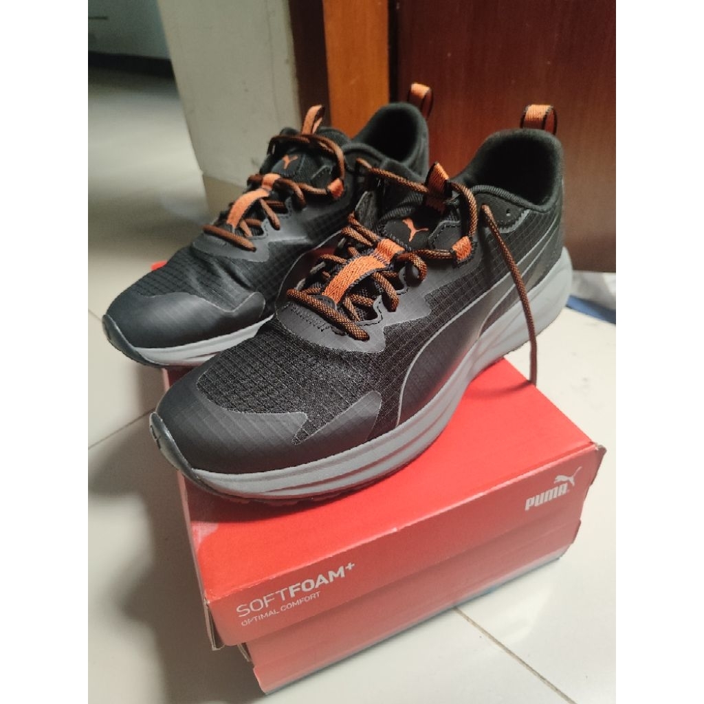 Sepatu Running PUMA Twitch Runner Trail No.45 (Preloved)
