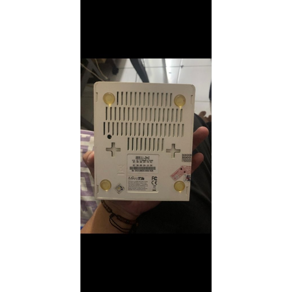 mikrotik RB951Ui