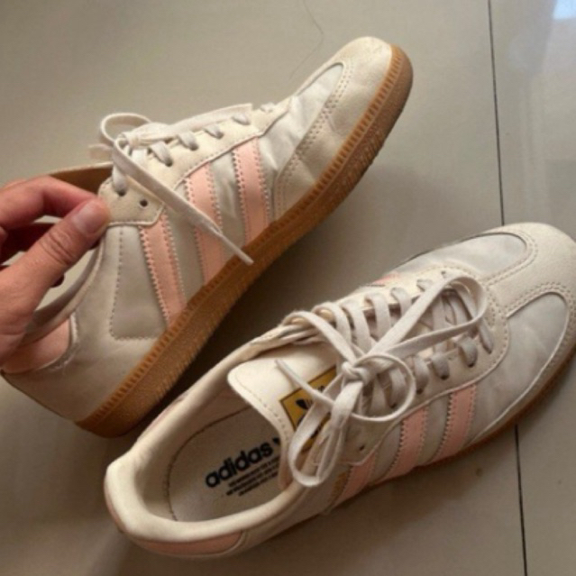 (preloved) Adidas samba cream peach original