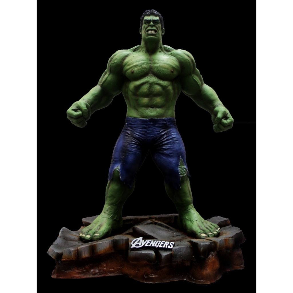 Patung Hulk statue skala 1/6