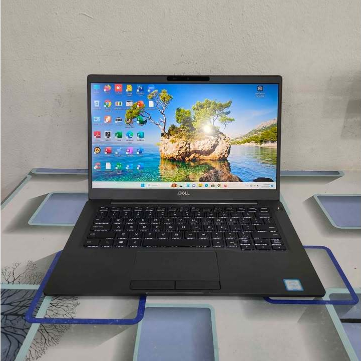 Laptop Second Dell Latitude 7300 / Core i7 Gen 8