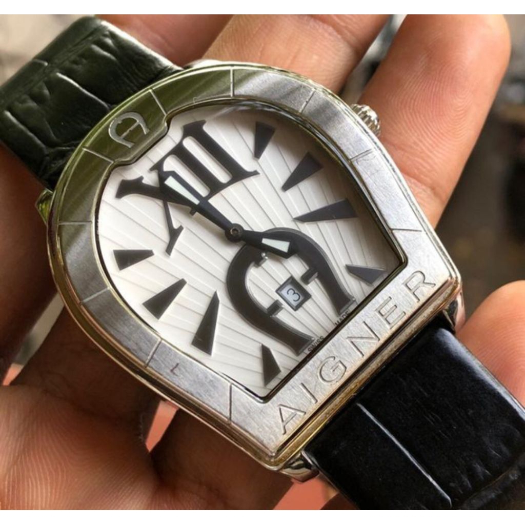 Aigner Verona A48000 Watch ORI