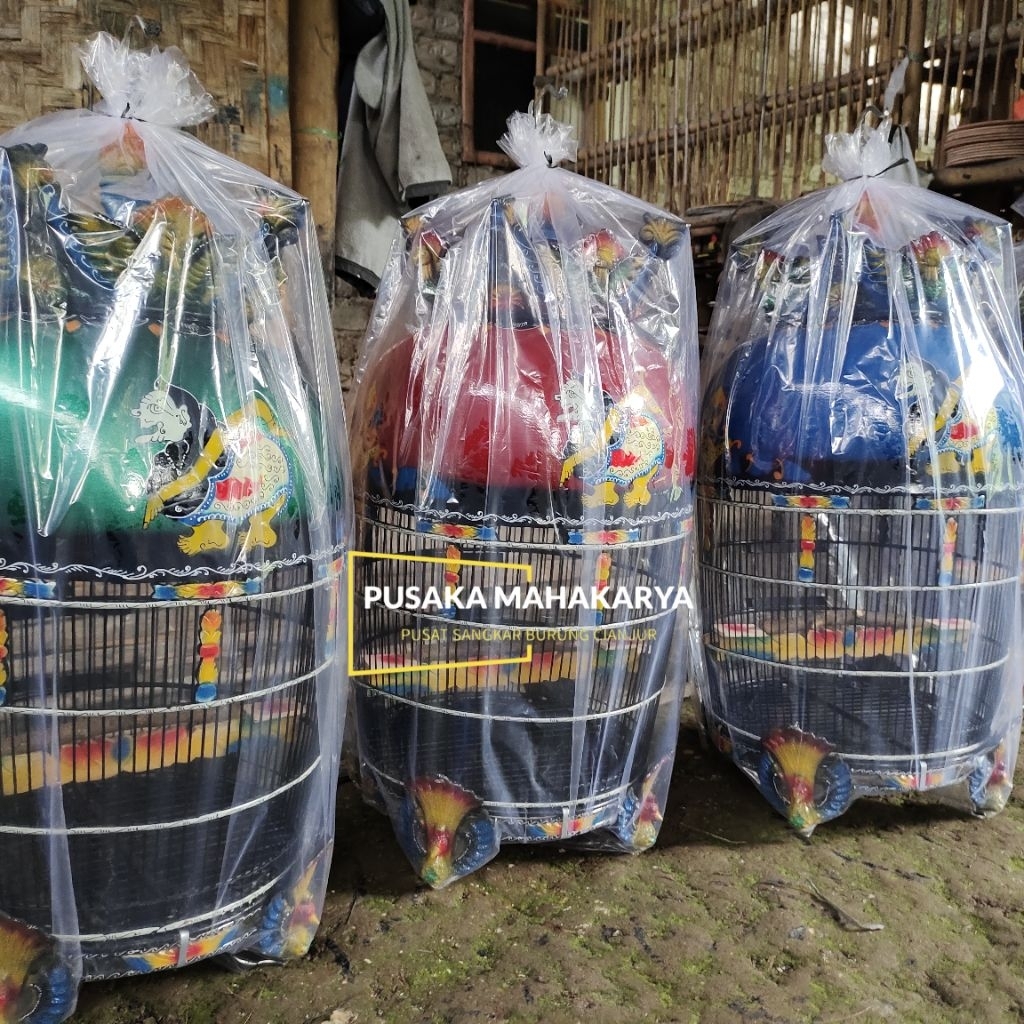 SANGKAR LOMBA KANDANG PERKUTUT KAYU MOTIF SEMAR MAHKOTA MERAK FULL AKSESORIS PIBER KUALITAS SUPER