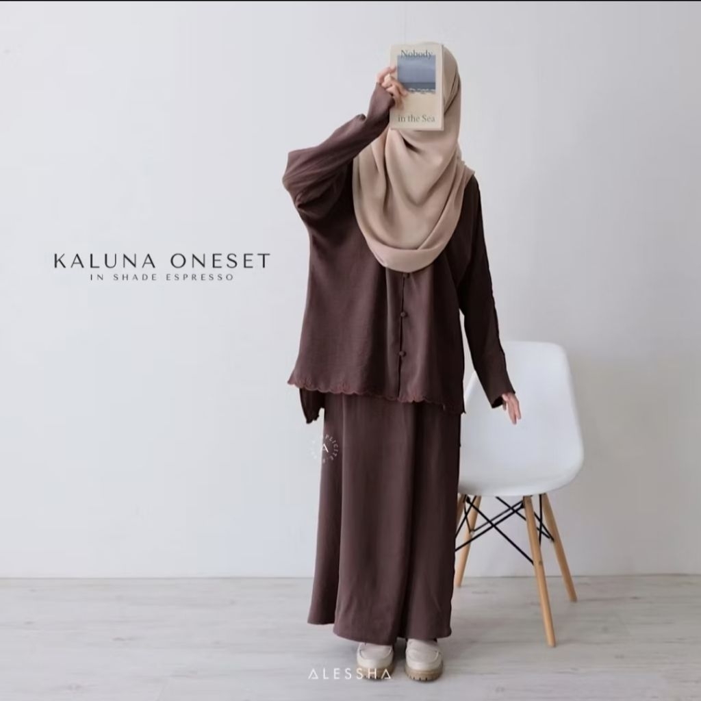 KALUNA ONE SET by Alessha.id - Exspresso