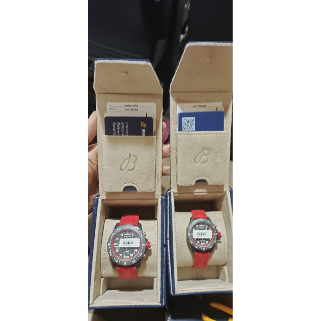 Couple Breitling Endurance Pro 44mm & 38mm