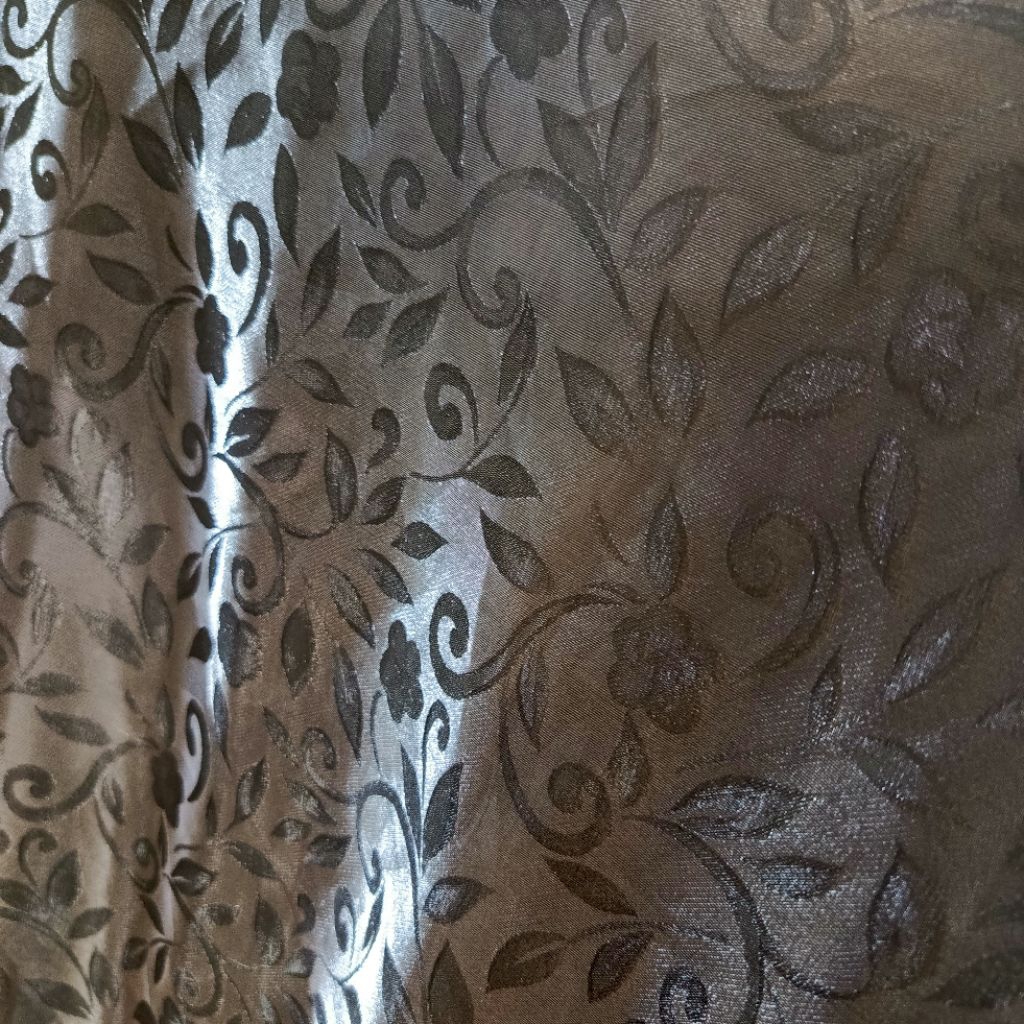 kain organza silky polos-kain organza premium-kain organza motif-kain organza bordir-kain organza po