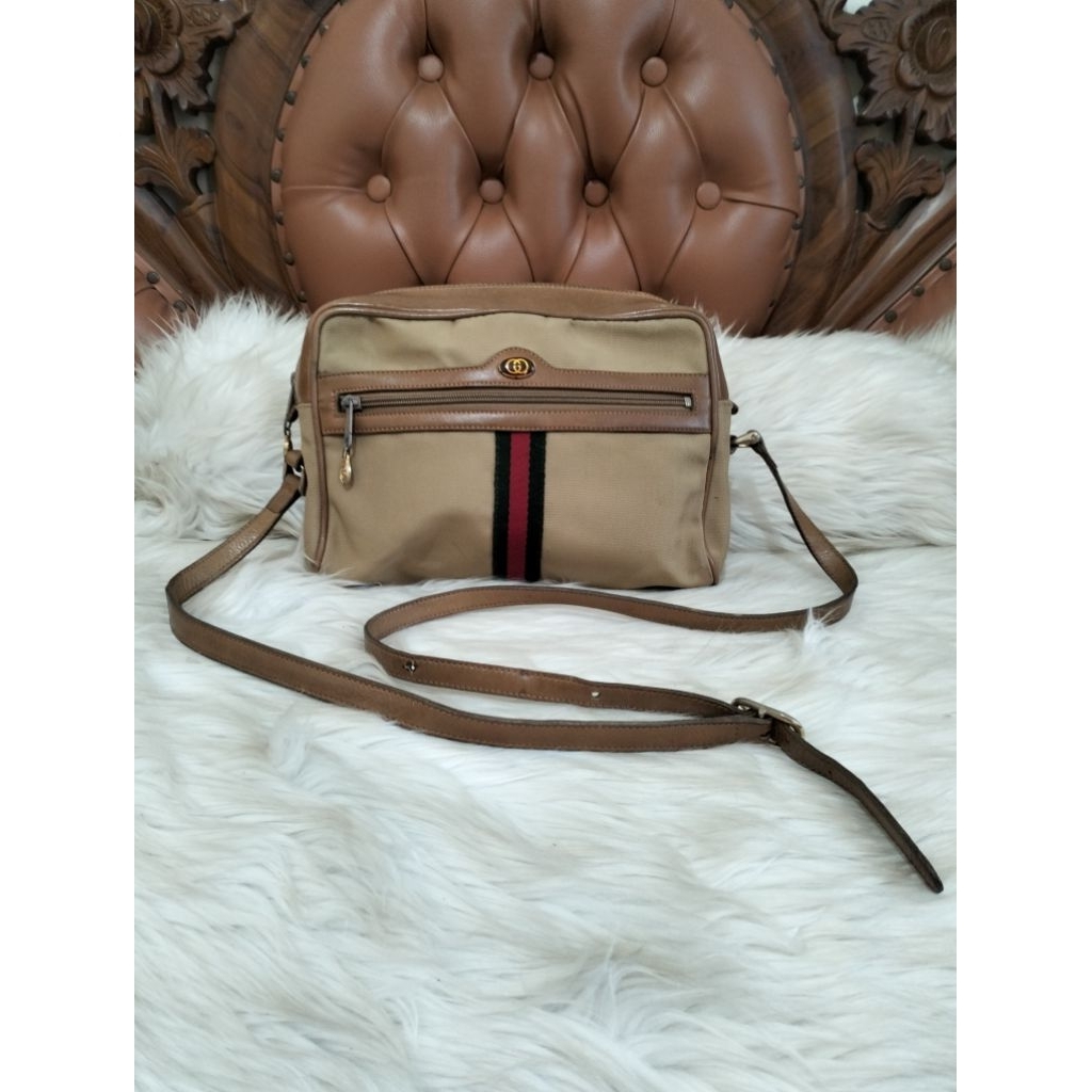 Gucci Sherry Vintage Canvas mix Leather Sling Bag