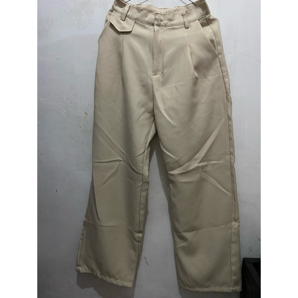 Preloved Kulot Ivory