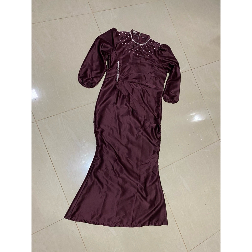 Dress satin Model duyung