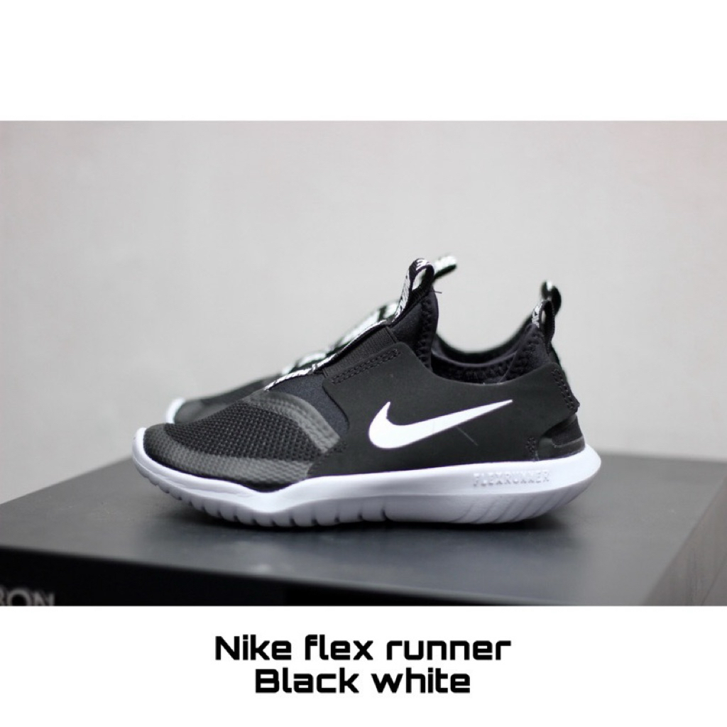 Nike Flex Runner Preloved Size 25