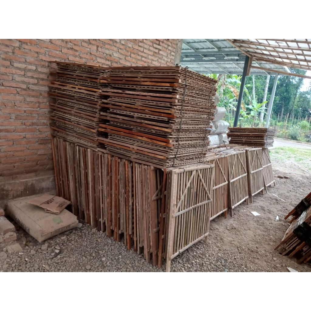 kandang ayam bambu lipat rakitan/kandang ayam bongkar pasang