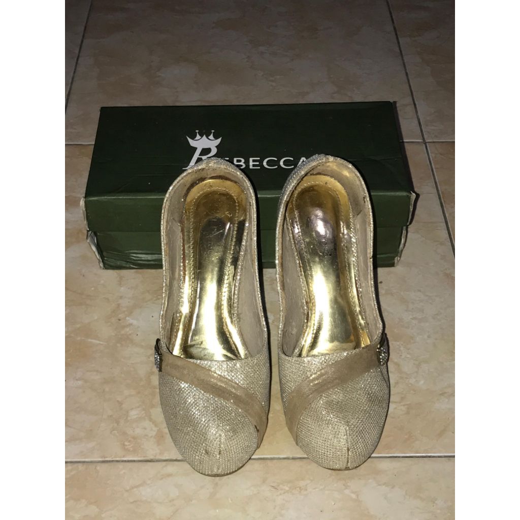 st. pierre heels blink gold emas