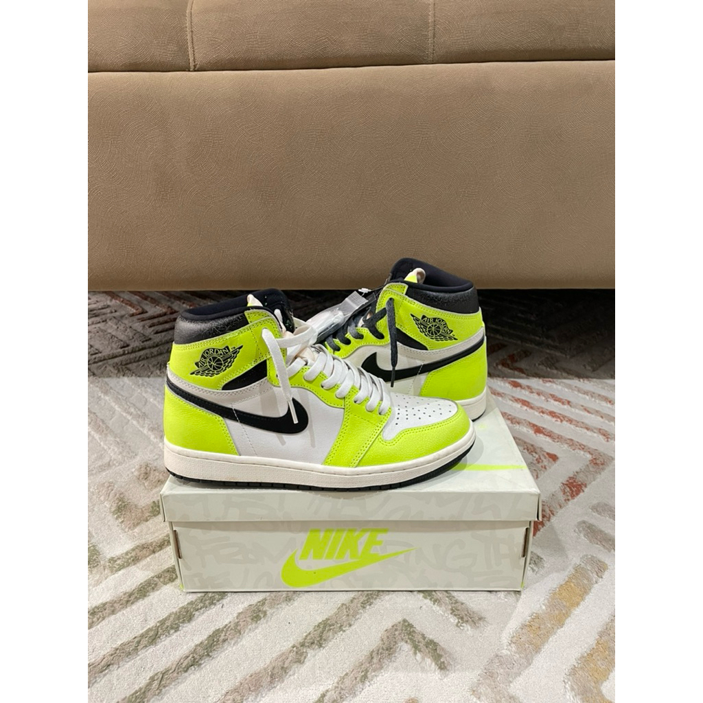 nike air jordan high og authentic second