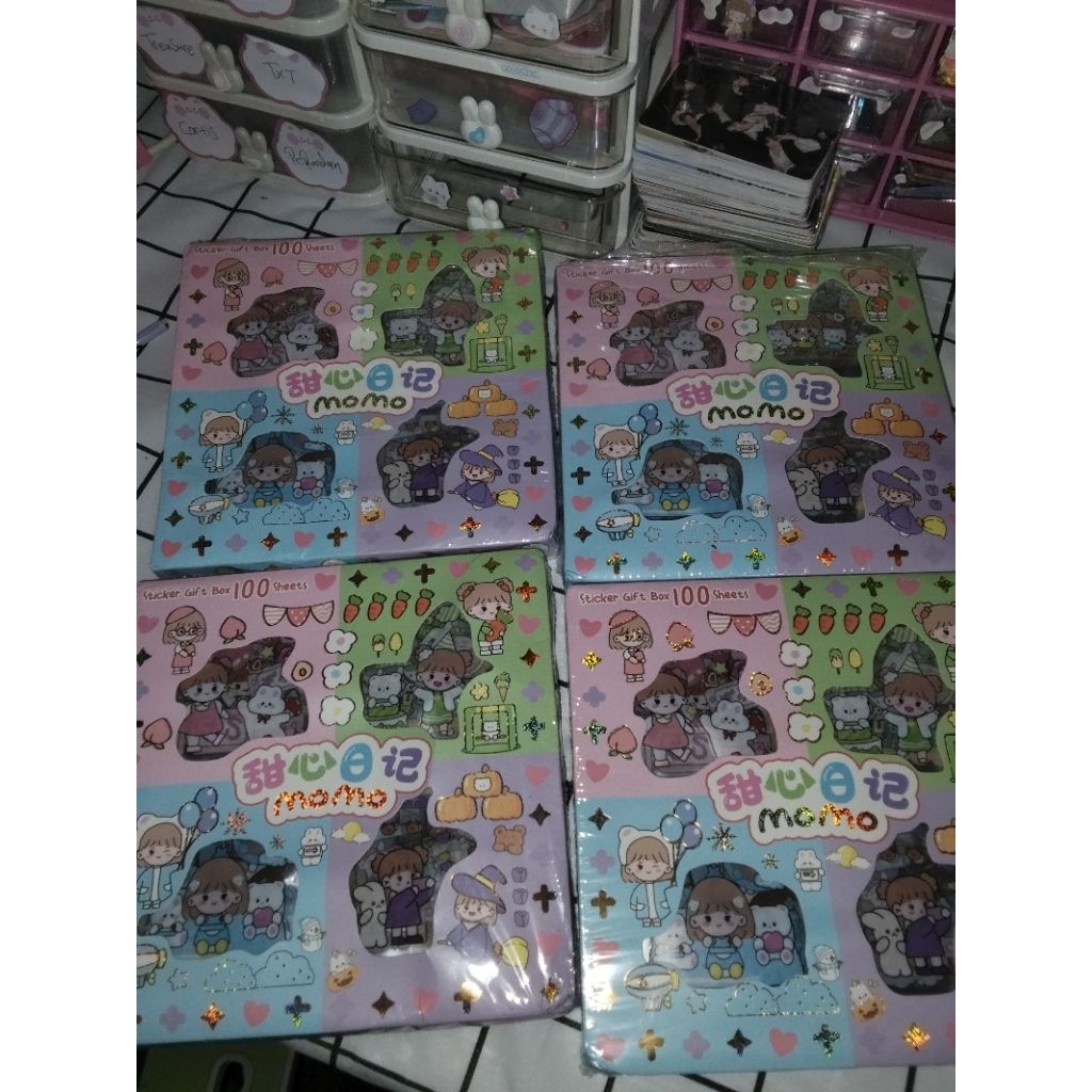 READY stiker momo rainbow / stiker lucu / stiker momo