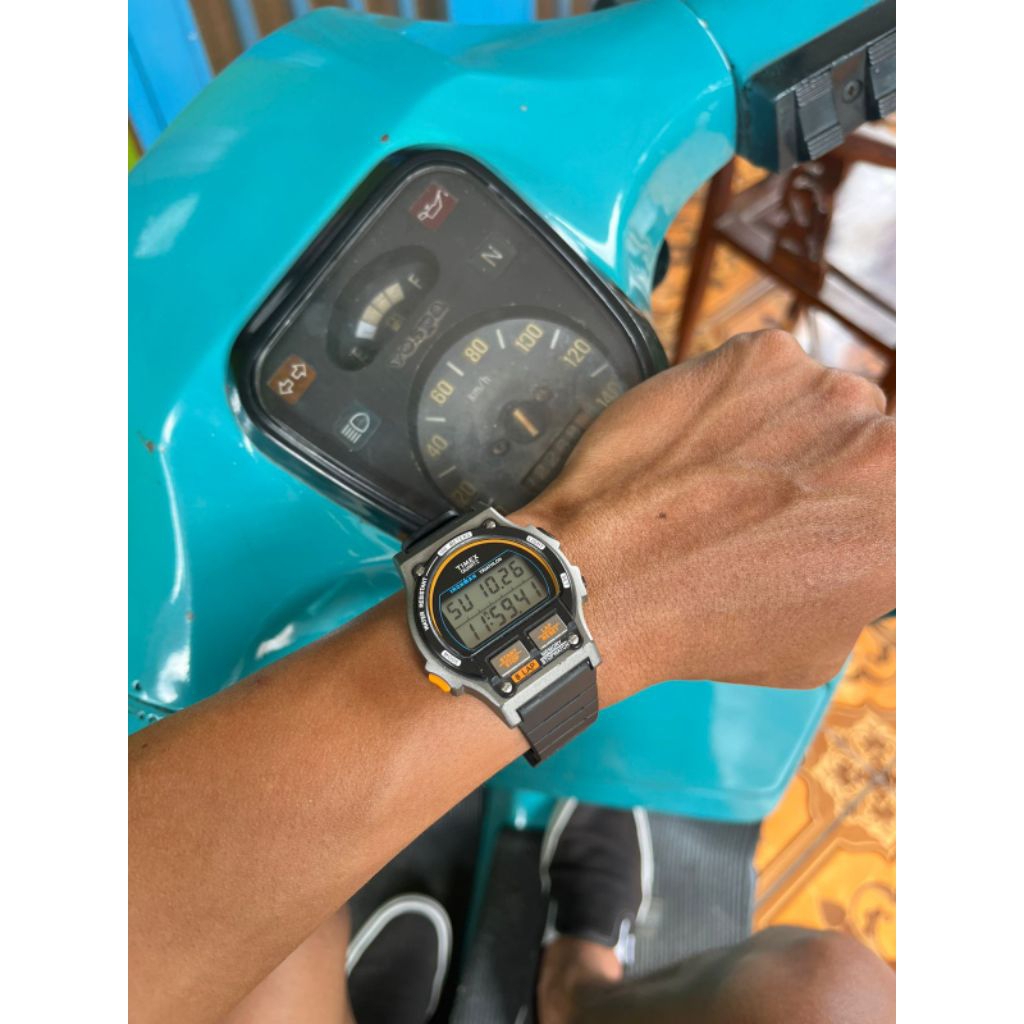 VINTAGE TIMEX IRONMAN TRIATHLON SECOND ORIGINAL