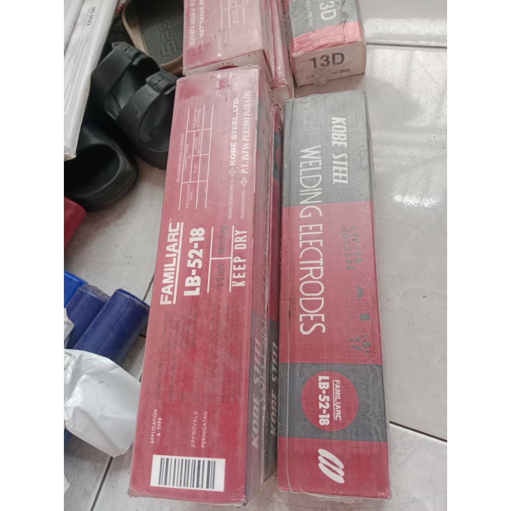 KAWAT LAS KOBE STEEL LB-52-18 Size. 2.6MM AWS E7018