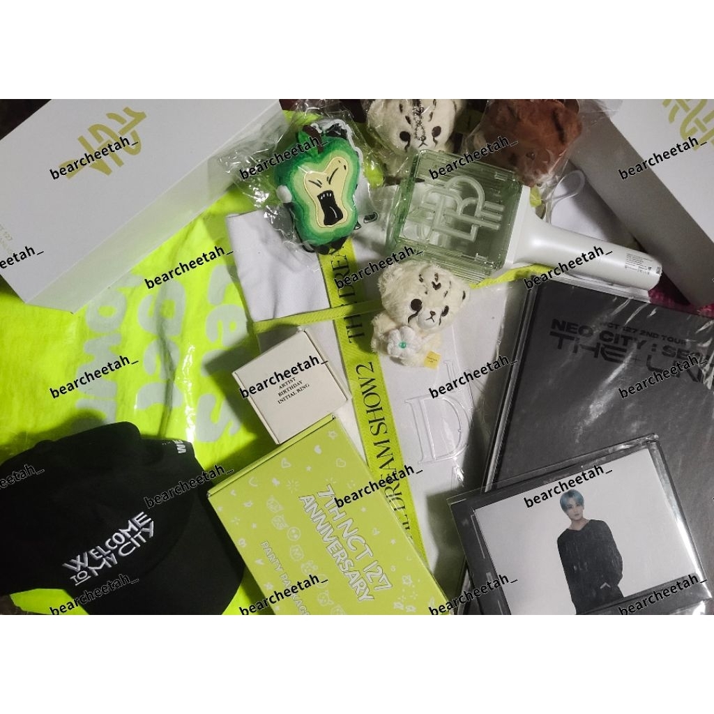 The firstfruit kkumi, cheetah bag, paprika green, eong line, boohongie magnet