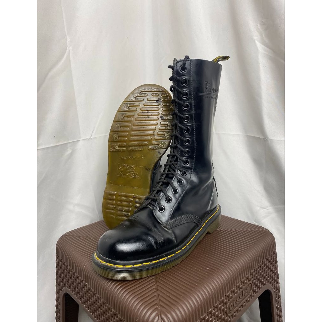 dr martens 1914 size 4uk 37eur mic 14hole black boots