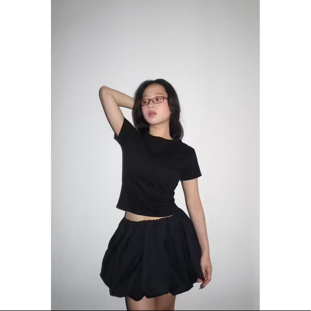 Preloved wear sarey top basic kaos hitam murah