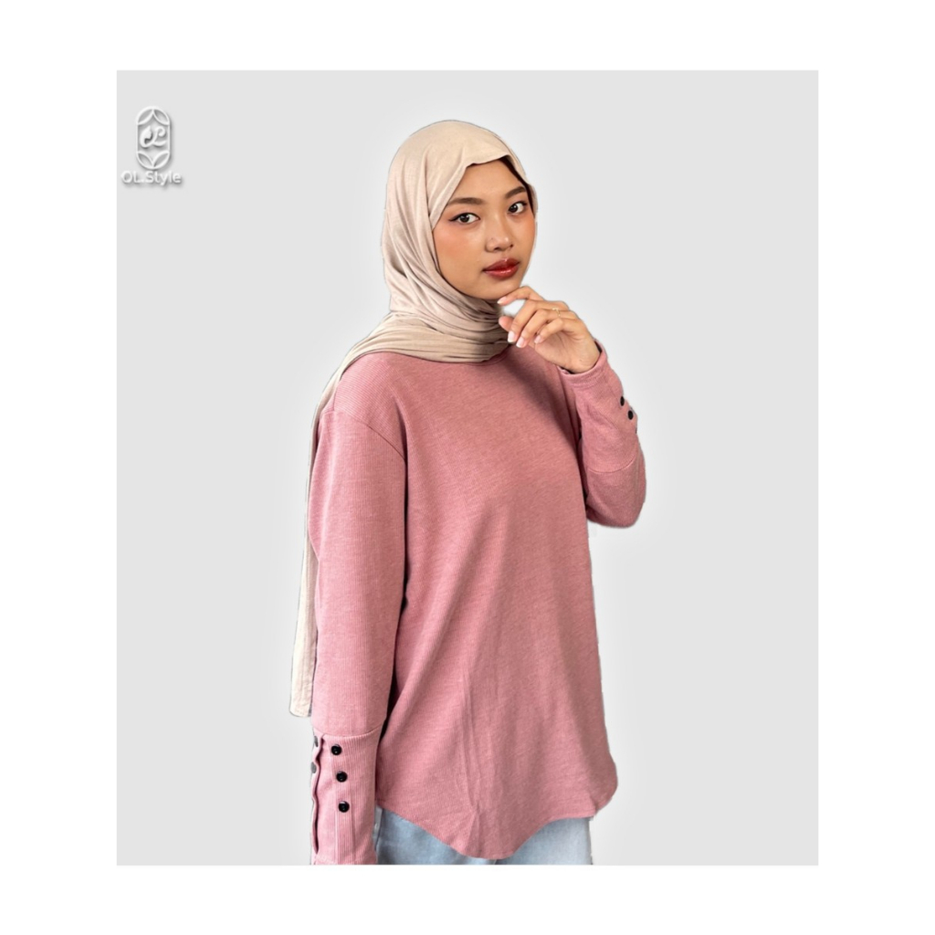 Blouse Wanita Lengan Panjang Rib Knit dengan Kancing Lengan