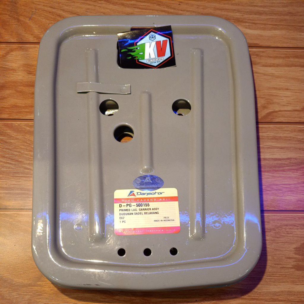 Tatakan jok belakang vespa PX PXE