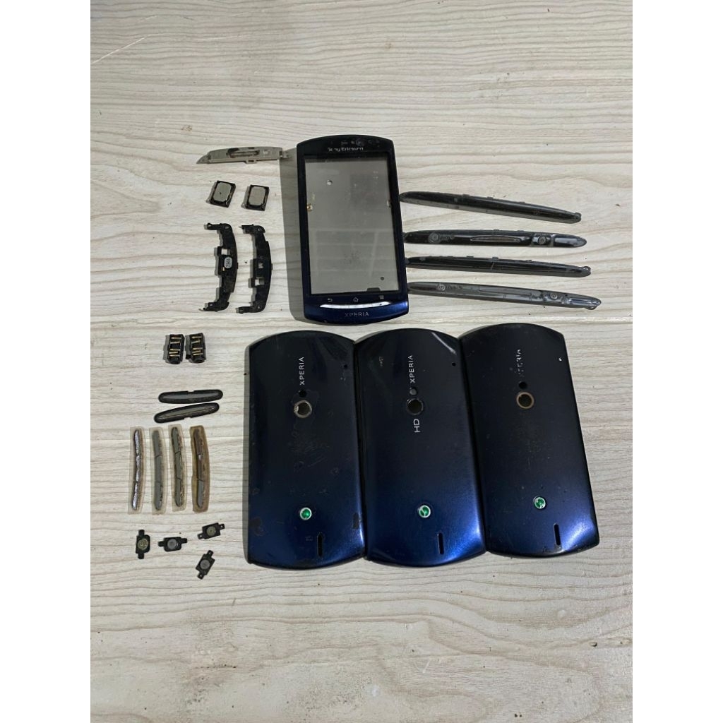 Sony ericsson Xperia NeoV Neo V Part Pretelan ada mesin Sesuai poto