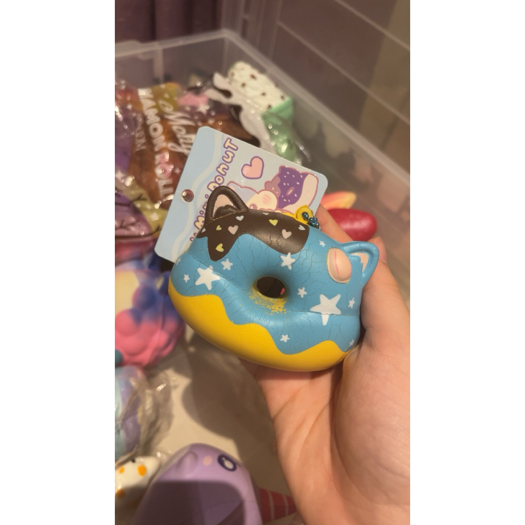 Squishy poli mini donut