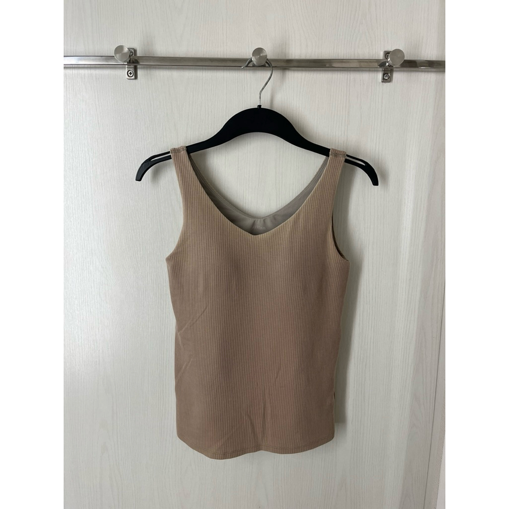 Uniqlo AIRism Tanktop Bra Kamisol V-Neck