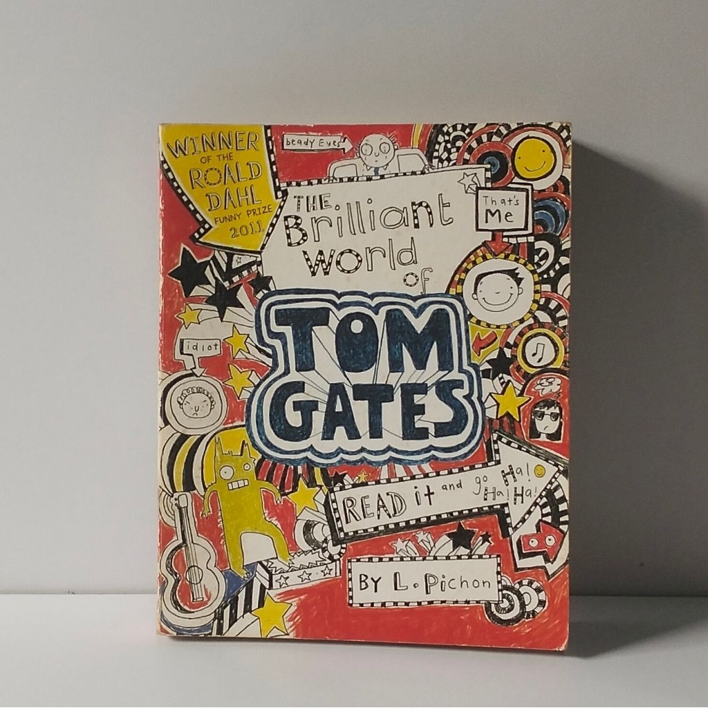 THE BRILLIANT WORLD OF TOM GATES,by L . PICHON