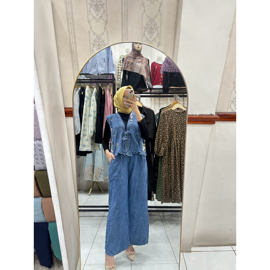 Set Celana Rompi Jeans Premium