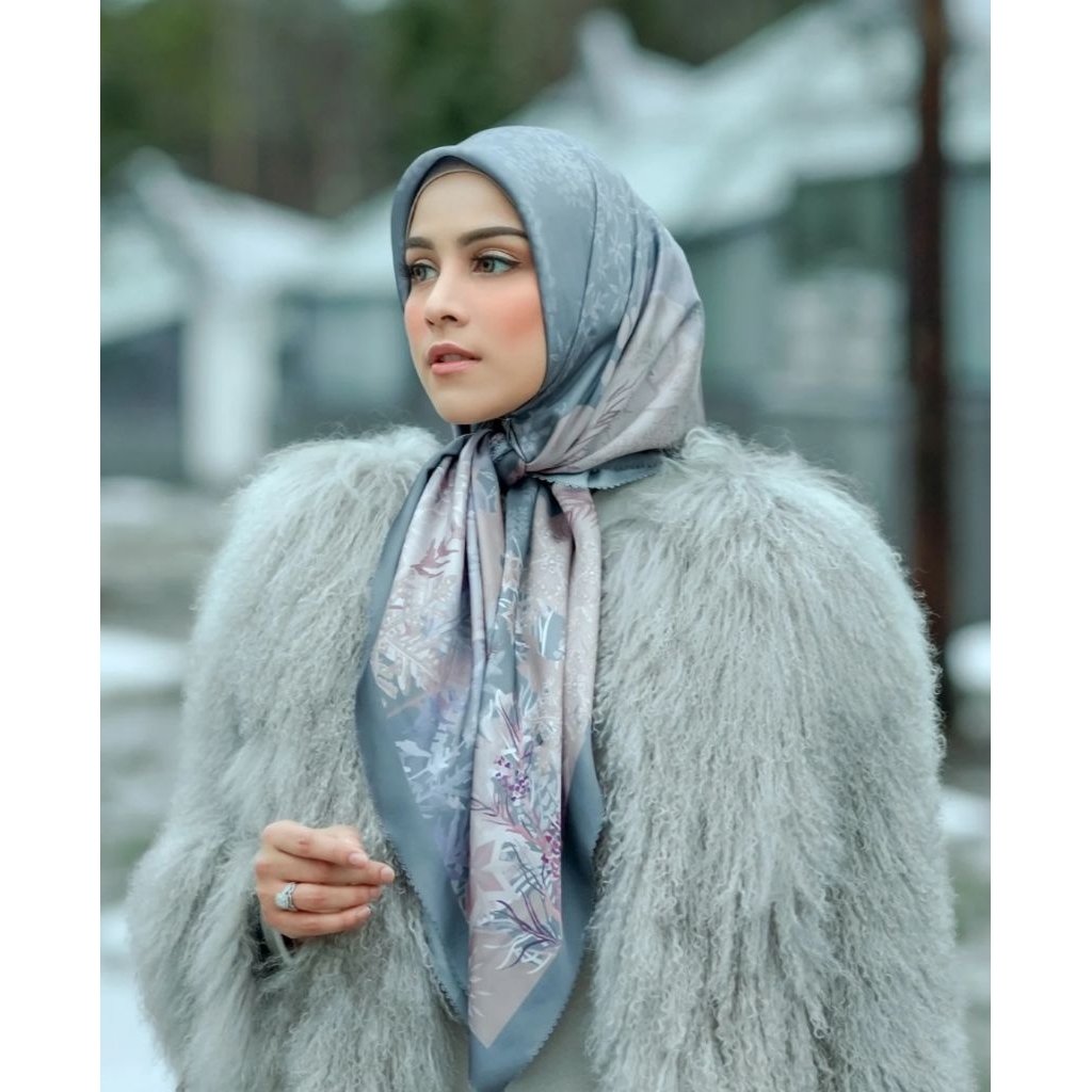 FROZEN SERIES QUARRY BUTTONSCARVES.