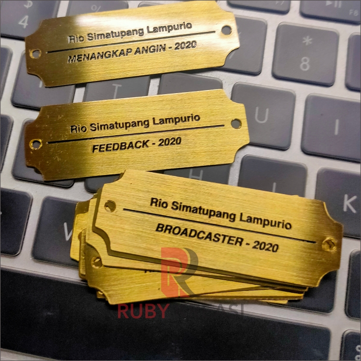 custom label plat kuningan