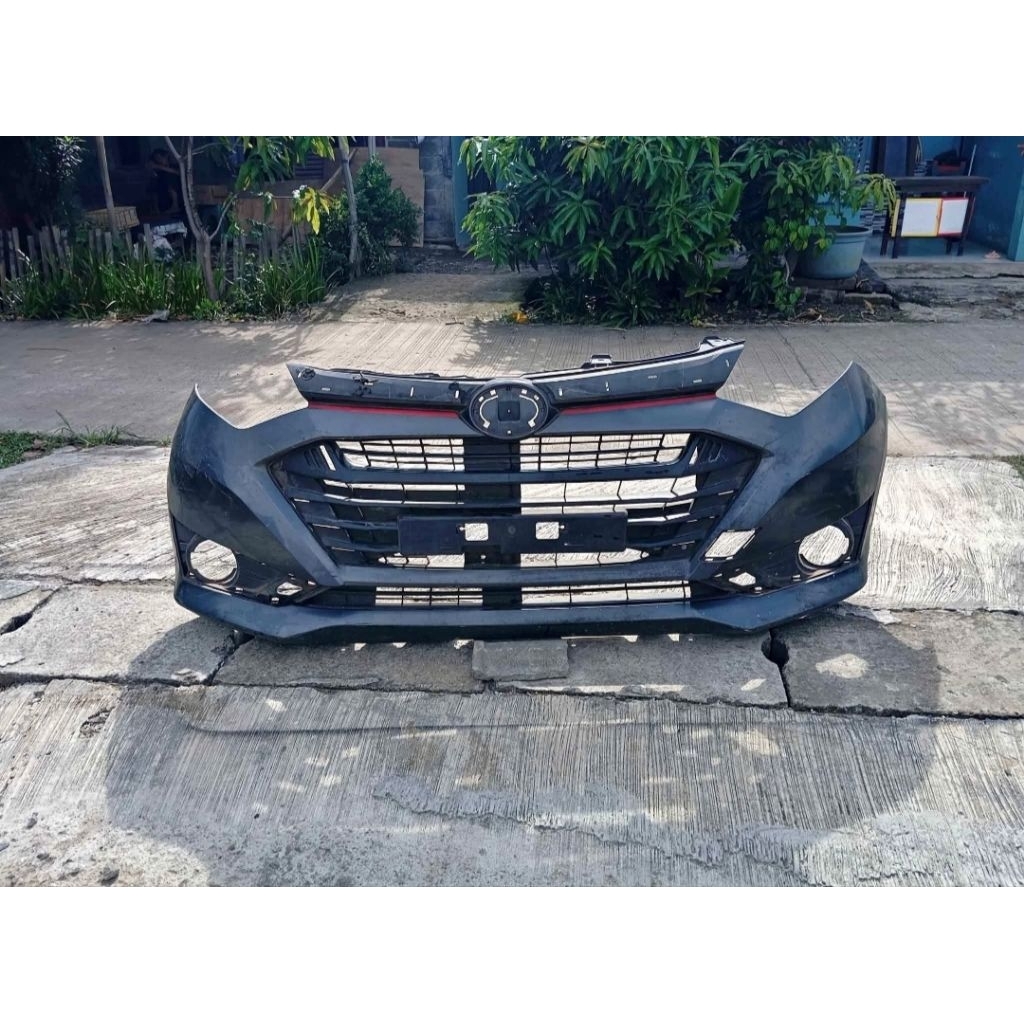 bumper bemper sigra 2017