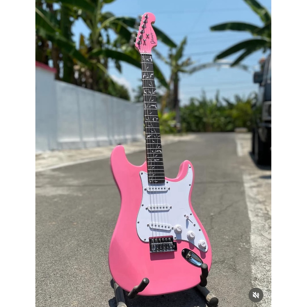 Gitar Elektrik Difergio Startocaster Flower Pink