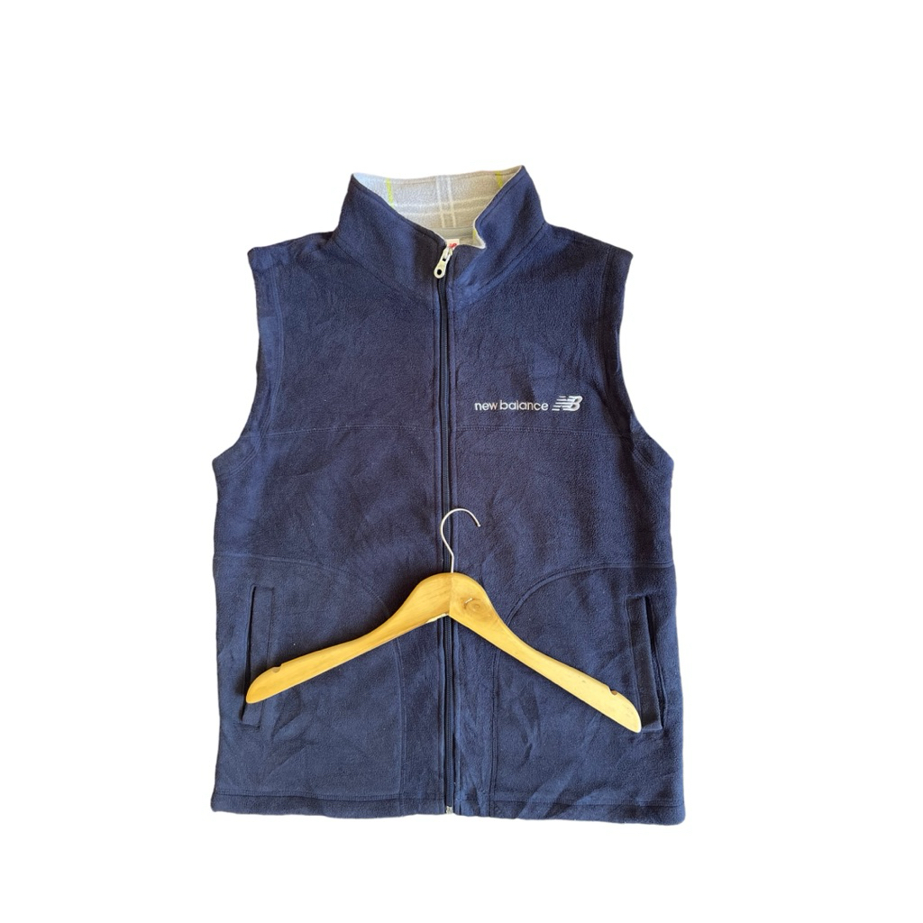 vast jacket new balance