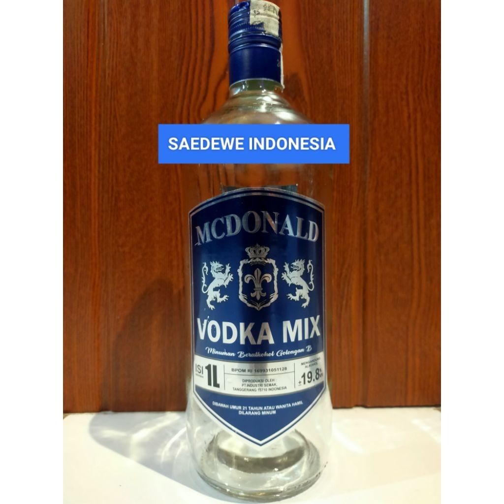 BOTOL KACA KOSONG BAHAN TEBAL BEKAS MINUMAN IMPORT KAPASITAS 1 LITER COCOK BUAT KOLEKSI AKSESORIS KE