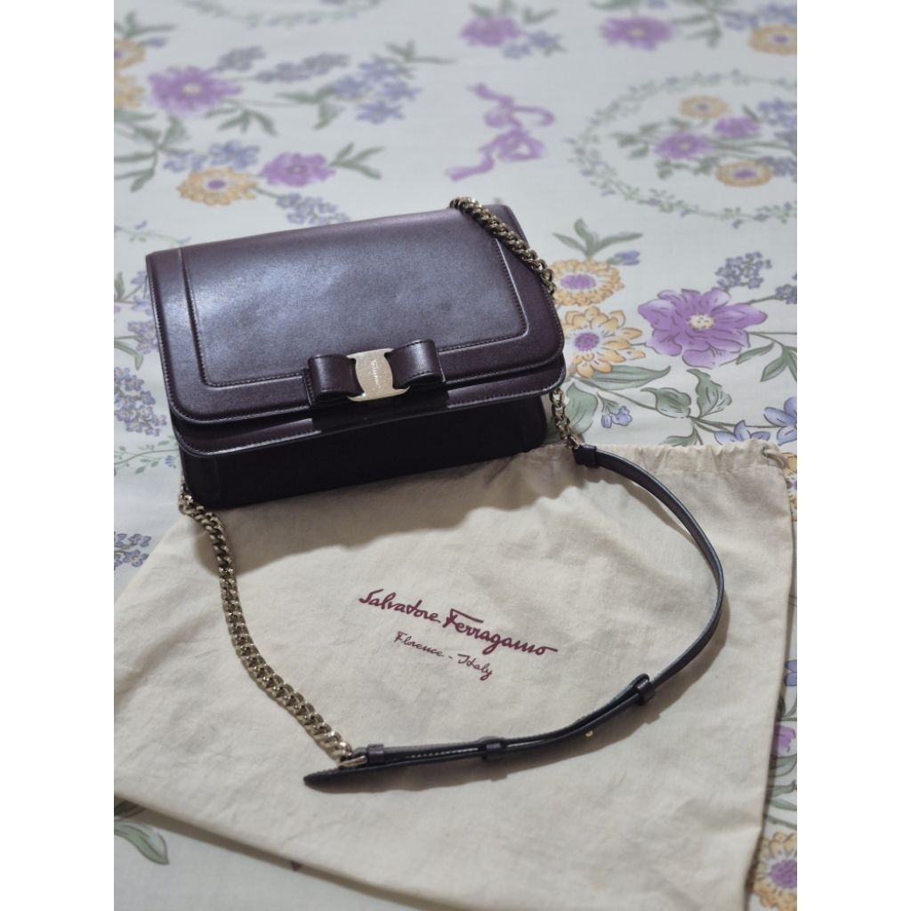 tas wanita salvatore ferragamo