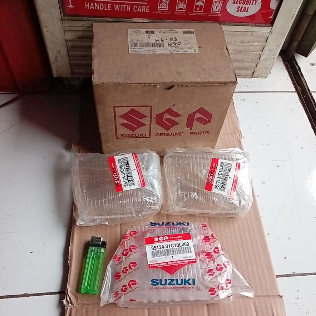 Mika Reflektok Depan SUZUKI CRYSTAL ORIGINAL BARU