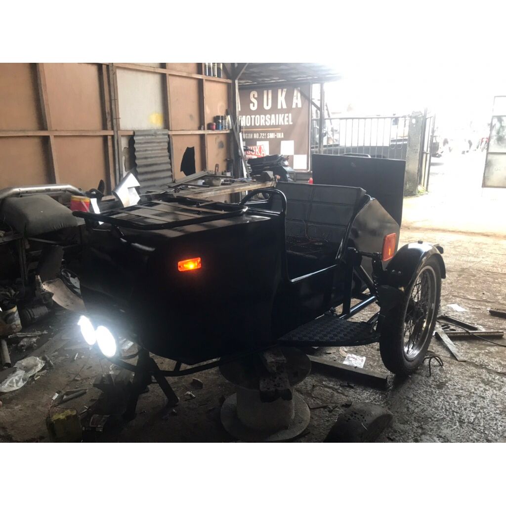 Custom sidecar motor / sespan motor  (Konsep ural motor) poto hanya pemanis selebihnya ada di deskri